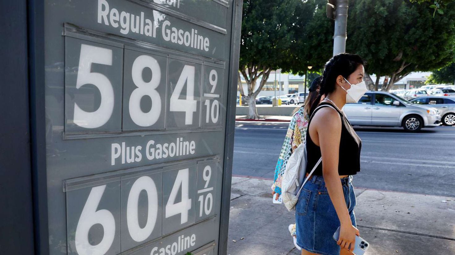 California gas tax rates go up how much tax do you pay per gallon