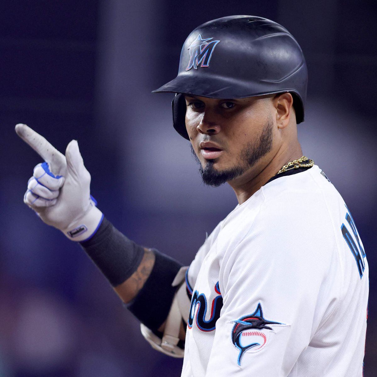 Marlins' 2B Luis Arraez's hilarious six-word explanation for ridiculous  .400 batting average chase