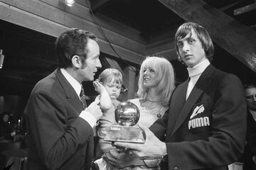 Johan Cruyff pictured receiving the Ballon d'Or in 1971