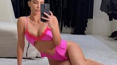 SKIMS shoppers surprised by Kim Kardashian at pop up shop