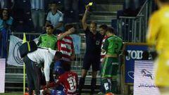 Jeison Murillo sali&oacute; lesionado y expulsado del partido Granada vs. Celta de Vigo.