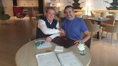 Francisco L&oacute;pez (izquierda) y Miguel Gal&aacute;n firmaron su acuerdo el pasado martes en el hotel Meli&aacute; Castilla de Madrid.