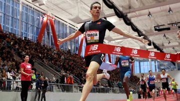 BOSTON, MASSACHUSETTS - FEBRUARY 04: Mariano Garcia of Spain wins the Men's 800m during the New Balance Indoor Grand Prix on February 04, 2023 in Boston, Massachusetts.   Maddie Meyer/Getty Images/AFP (Photo by Maddie Meyer / GETTY IMAGES NORTH AMERICA / Getty Images via AFP)