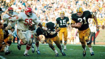 El primer Super Bowl de la historia fue jugado el 15 de enero de 1967. En ese entonces, el nombre de la final entre la NFL y la AFL se denominaba ‘World Championship Game’ y de manera retroactiva fue reconocido como la primera edición del Super Bowl.