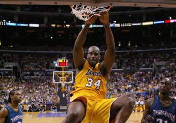 Hakeem Olajuwon bien merecía también este puesto pero los años dorados de Shaq, con el 34 en los Lakers, fueron, sin duda, de una dominación como pocas veces se ha visto. En el resto de equipos llevó el 32, el 33 y el 36.