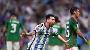 Lionel Messi, el '10' de Argentina, anotó el primer gol de Argentina frente a México en el Estadio Lusail.