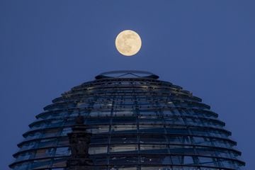 April's pink supermoon in glorious pictures
