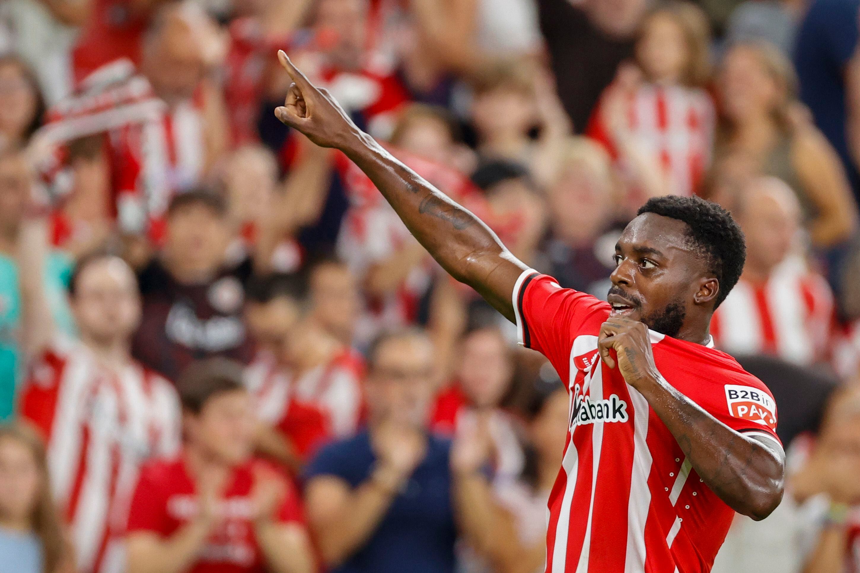 BILBAO, 27/09/2023.- El delantero del Athletic Iñaki Williams celebra tras anotar durante el partido ante el Getafe de la jornada 7 de Liga de Primera División que disputan en el estadio de San Mamés, en Bilbao. EFE/Luis Tejido
