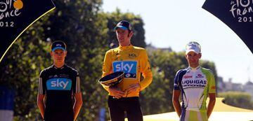 Podio del Tour de Francia 2012: Bradley Wiggins, Chris Froome y Vincenzo Nibali.