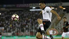 Suazo gana terreno para jugar por la izquierda en Sao Paulo