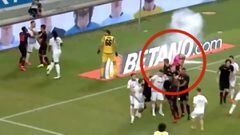 La vergonzosa agresión con un petardo a un árbitro en Europa League