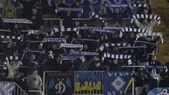Aficionados del Dinamo de Kiev en un partido en Mestalla.