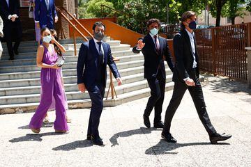 El empresario Hussi Istambuli y el influencer Tomás Páramo con otros invitados.