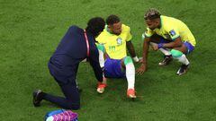 Costosa victoria de Brasil en su debut ante Serbia; Neymar lesionado