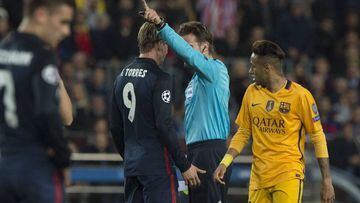 Fernando Torres receives his marching orders from Felix Brych