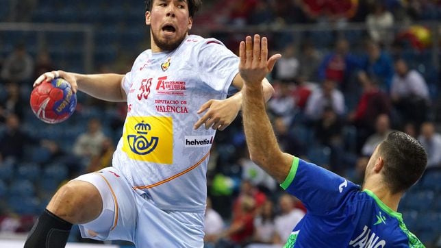 Dani Dujshebaev se hace mayor con los Hispanos