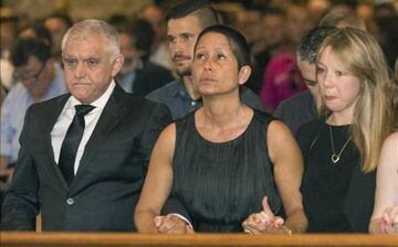 La familia Salom Horrach estaba desconsolada en el funeral.