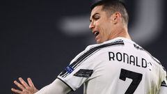 Juventus&#039; Portuguese forward Cristiano Ronaldo reacts during the UEFA Champions League round of 16 second leg football match between Juventus Turin and FC Porto on March 9, 2021 at the Juventus stadium in Turin. (Photo by Marco BERTORELLO / AFP)
