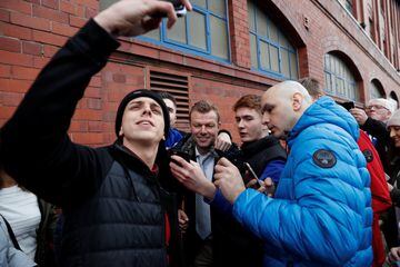 Soccer Football - Scottish Premiership - Rangers vs Celtic - Ibrox, Glasgow, Britain - March 11, 2018   Former rangers player Arthur Numan with fans outside the stadium before the match   REUTERS/Russell Cheyne