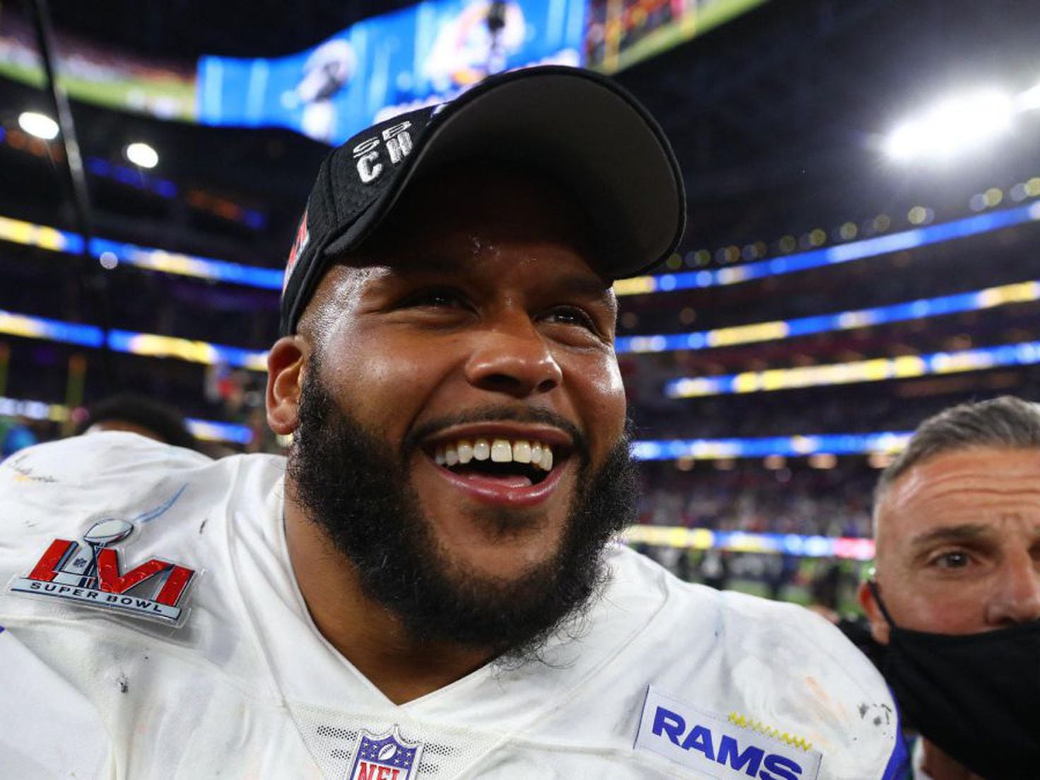 Aaron Donald at Rams' Super Bowl LVI victory parade: 'Why not run