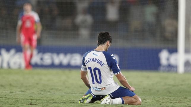 Corredera busca su primer gol en el derbi canario