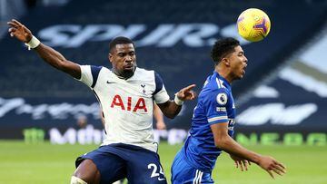 Mourinho backs Aurier despite latest penalty in Leicester loss