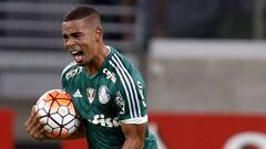 Gabriel Jesús se quedará en el Palmeiras al menos hasta final de temporada.