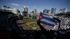 Now that the US has permitted Cuban MLB players to represent their home country, some baseball stars could seriously beef up the national squad.