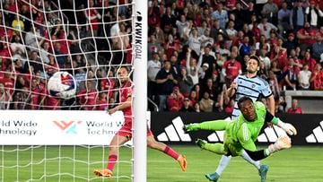 St. Louis thumped Sporting Kansas City on Saturday and sit in third place in the East Conference, 12 games into their time in MLS.