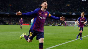 Messi celebra uno de los goles en el Villamar&iacute;n
