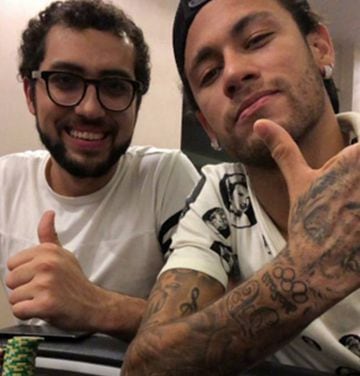 Neymar junto al jugador profesional de póker Rafael Moraes.