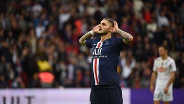 Paris Saint-Germain&#039;s Argentine forward Mauro Icardi celebrates after scoring a goal  during the French L1 football match between Paris Saint-Germain and Angers SCO at the Parc des Princes stadium in Paris on October 5, 2019. (Photo by Lucas BARIOULE