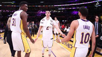 Los Lakers ponen fin a su mala racha ante los Hawks