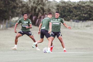 Atlético Nacional tuvo su primer entrenamientos antes de enfrentar a Millonarios en la Florida Cup. Los verdes trabajaron en el Omni Champions Gate.
