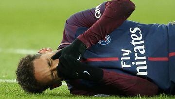 Neymar: Barcelona cool on move for PSG star due to injury reports