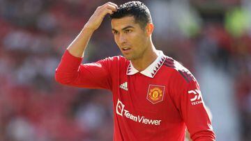 Cristiano Ronaldo leaves Old Trafford before end of Manchester