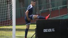 Edgar Méndez se suma a la lista de lesionados de Cruz Azul