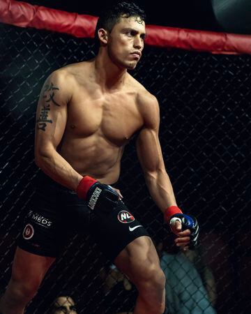 Cristóbal Ibáñez peleará por el título de peso welter de Premier Fight League en Florida.