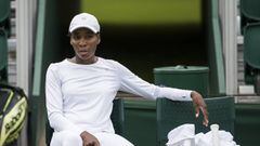 Venus Williams , durante un entrenamiento este s&aacute;bado en el All England Lawn Tennis Club. 