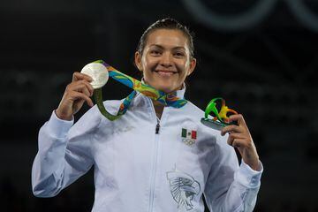 Otra candidata a ser la mejor deportista mexicana de la historia. La taekwondoina tiene tres medallas olímpicas en su haber, oro, plata y bronce, todas conseguidas en justas distintas; la primera de ellas, de oro, llegó en Pekín 2008. Además, fue campeona mundial en 2007 y logró el bronce en dicha competencia de 2017. Actualmente se enfoca en su preparación de cara a sus cuartos Juegos Olímpicos en Tokio 2020.


