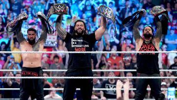 Jimmy Uso, Roman Reigns y Jey Uso, en SmackDown.