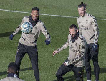 Gareth Bale in training with Eder Militao and Karim Benzema on Friday.