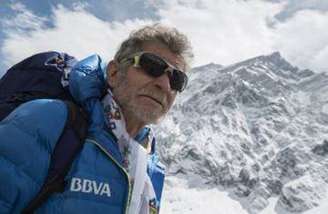 Carlos Soria reached the summit of Annapurna, the 10th highest peak on the planet and the climber's 12th 8,000 peak. At 77 he's the oldest climber to achieve the feat.