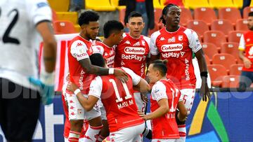 Independiente Santa Fe consiguió sus primeros tres puntos en la Liga Betplay al vencer a Cortuluá en el estadio El Campín de Bogotá.