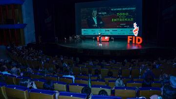 Toni Nadal habla durante la tercera jornada del FID Santander Grupo Bárymont 2022.