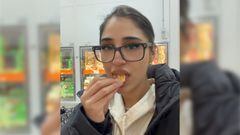 El video de la chica que se volvió viral comiendo gratis en el Costco