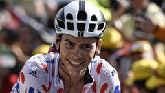 Imagen de Warren Barguil tras ganar su segunda etapa en el Tour de Francia 2017.