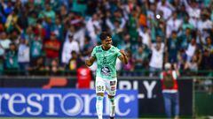 Yael Uribe festeja su gol ante Atlético San Luis