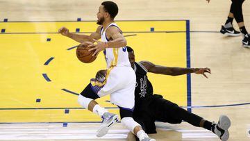 Warriors drub Spurs to edge closer to NBA Finals spot