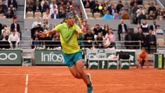 ¿Por qué a Djokovic le viene mejor jugar de noche y a Nadal de día en Roland Garros?
